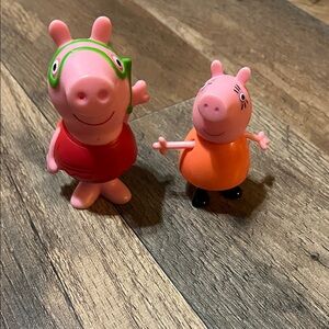 Peppa Pig & Mom 🐽